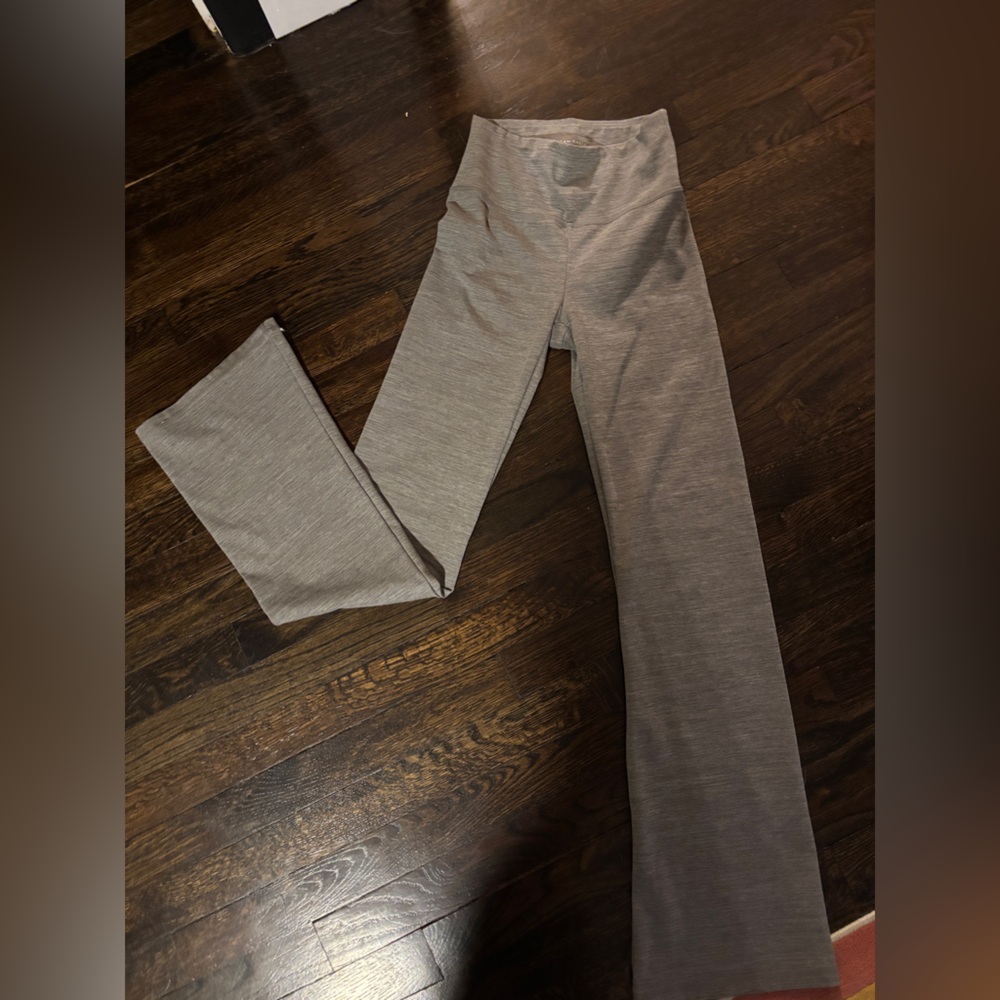 Aerie The Everything Flare ™️ XS Gray